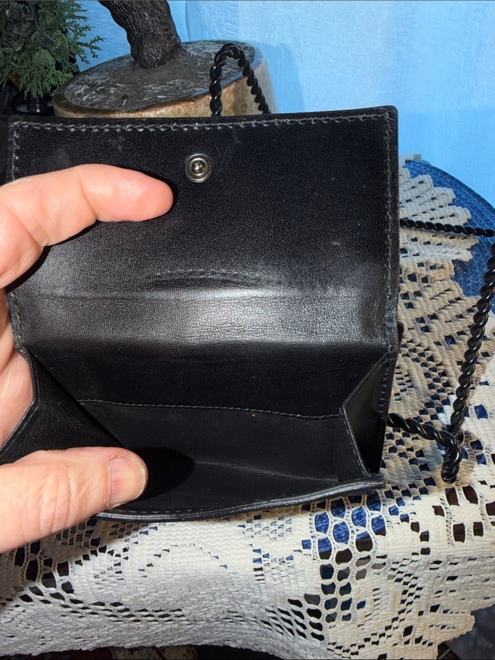 Gucci Black Leather Wallet with Gold Ring Hardware - Picture 4 of 10